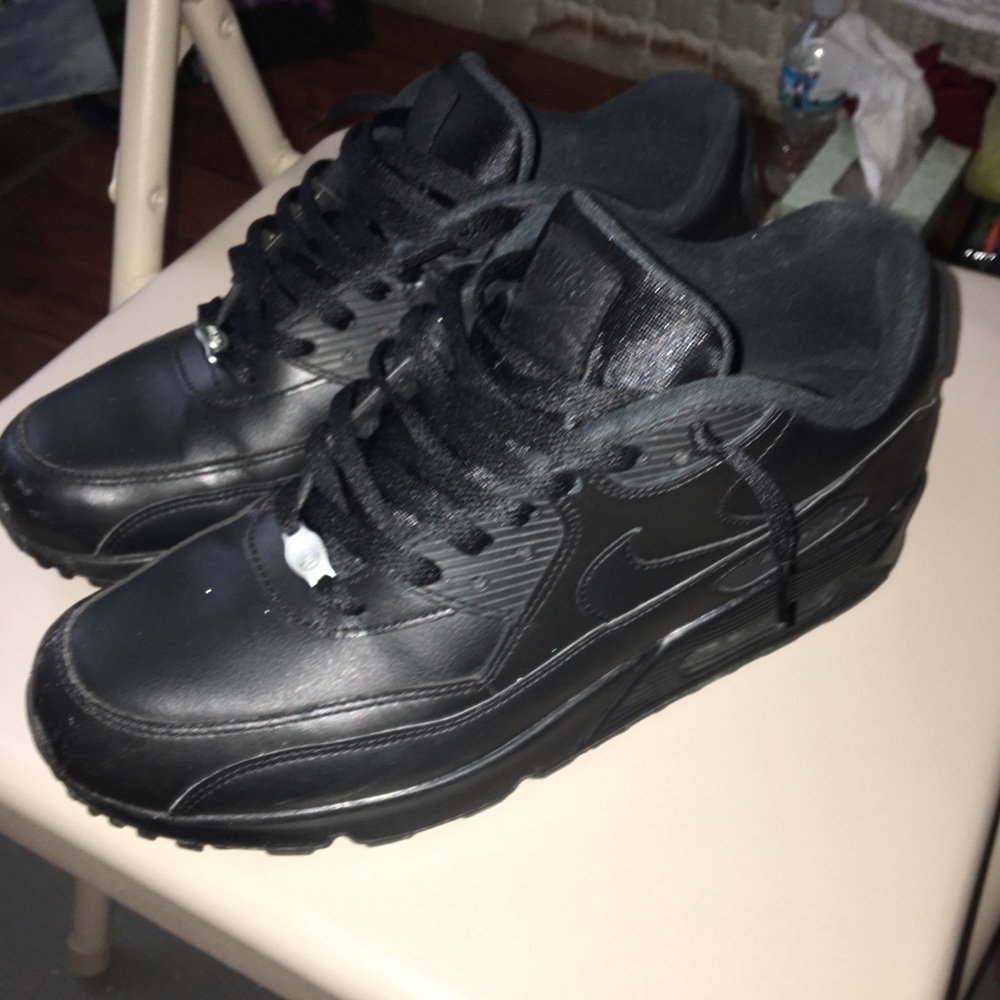 Air max 90 (Size 10)